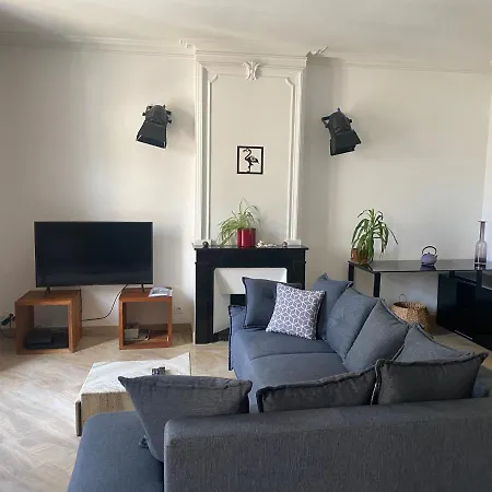 Nid Douillet T3 Au Coeur Des Remparts Apartamento Aigues-Mortes Exterior foto